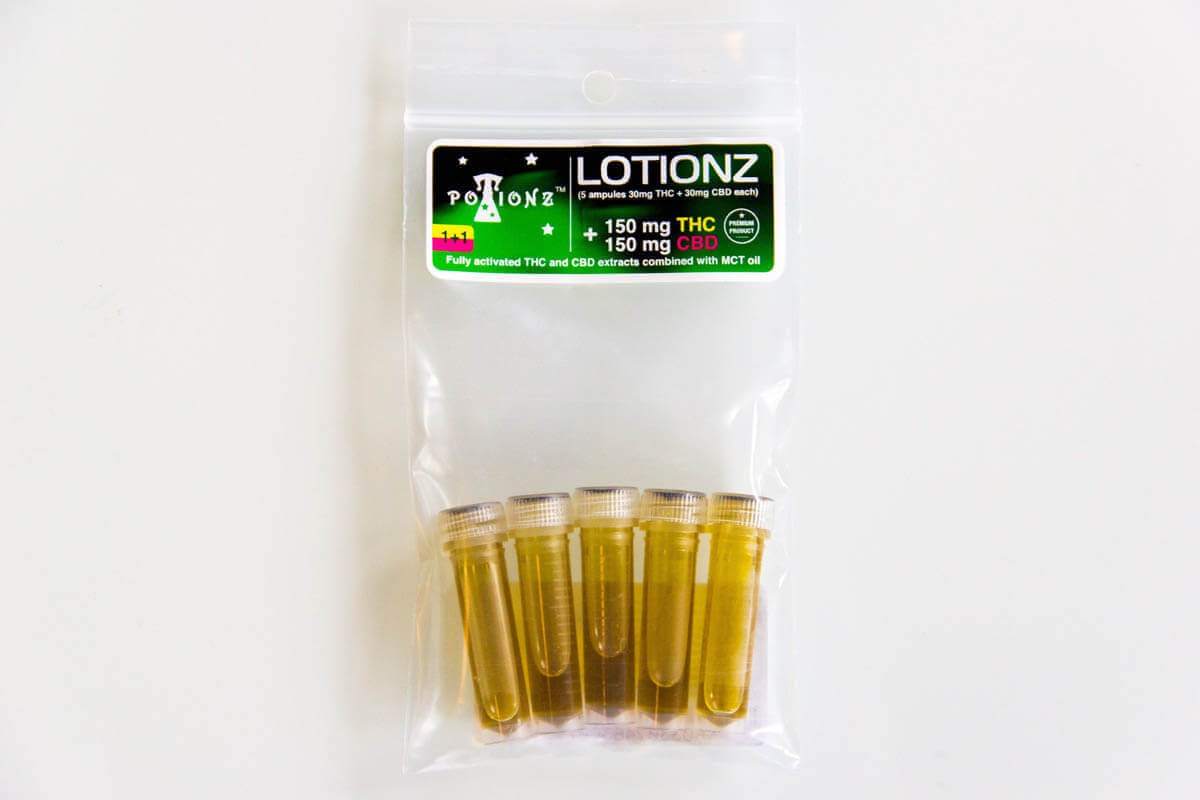 Weed tinctures in bagged packaging